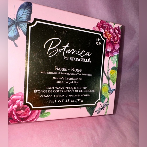 BOTANICA BY SPONGELLE Rosa - Rose
Body Wash Infused Buffer - Picture 7 of 13